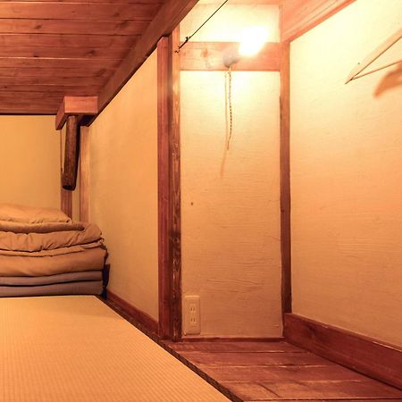 Guesthouse Yululu Kyoto Buitenkant foto